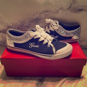 Women’s Guess low top converse style sneakers